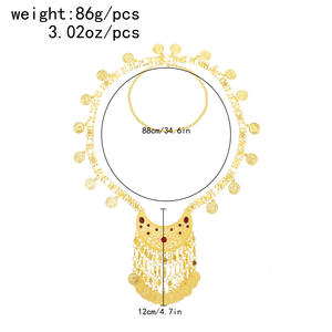 Nuova Collana Trendy con Pendente a Mezzaluna Lungo in Lega Dorata Stile Medio Orientale di Dubai, Catena in Stile Palazzo con Motivo a Bambù - Product Image 4