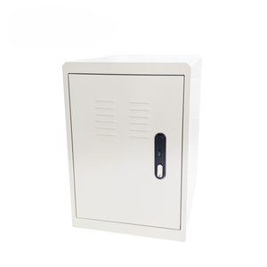 Système solaire hybride pour maison/bureau avec batterie LiFePO4 3kW 2.5KWh, armoire de stockage d'énergie intégrée montée sur rack, IP54 - Product Image 1