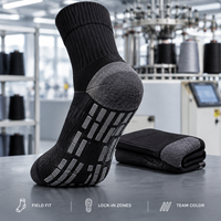 Chaussettes de football en coton fin mat avec revers athlétiques, talon rembourré, adhérence sur le terrain, ajustement sûr, spécifications OEM ODM