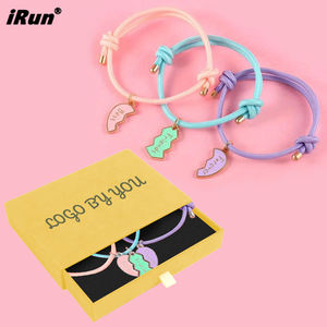 สร้อยข้อมือเชือกปรับได้รูปหัวใจเย็บแบบพิเศษ IRun สร้อยข้อมือเพื่อนซี้ตลอดกาล ของขวัญสำหรับวัยรุ่น - Product Image 1