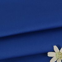 Tissu Gabardine Minimatt Tissé en Coton Polyester 100-300 GSM pour Uniforme Scolaire et Matériau de Costume Effet Satin