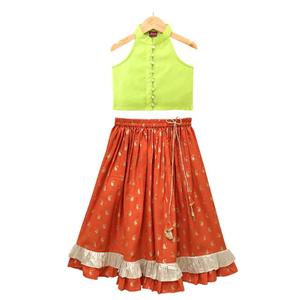 เสื้อทวิชา วูเวน ชานเดรี แขนกุดสีพื้น พร้อมเลเฮนกาพิมพ์ลาย-สีเขียวมะนาวและสีส้ม - Product Image 3