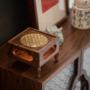 Base cuadrada de madera de nogal resistente al calor para calentar té, estilo chino. - Product Image 1