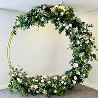 Belle arche de fleurs de mariage artificielles de style floral supérieur sur mesure Arche de mariage de pampa pour la décoration de mariage
