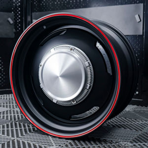 Roue de voiture avec finition noir mat + enjoliveur central personnalisable, en alliage d'aluminium forgé en deux parties, pour voitures de luxe et vintage - Product Image 2