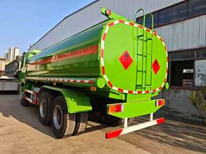 Camión Cisterna SHACMAN F3000 Verde 6x4 con Motor Weichai y Caja de Cambios SINOTRUCK, Capacidad de 31-40T - Product Image 3