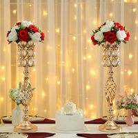Accessoires de fête de mariage, support de fleurs en cristal haut en métal doré, centres de table pour événements de mariage