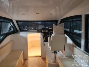 Nouveau Yacht de Luxe 2025 de 14,2 m en Fibre de Verre, Vitesse Sportive, avec Moteur Inboard/Outboard pour Croisière Panoramique, Pêche et Divertissement - Product Image 2