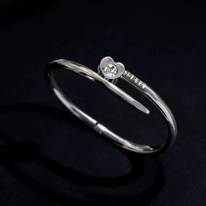 Bracelet en acier inoxydable plaqué or 18 carats pour femme, avec zircone cubique, idéal pour mariage, vente en gros - Product Image 4