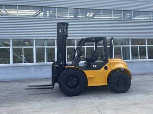 4x4 Dizel Forklift Dört Tekerlekten Çekişli Depo Operasyonları İçin Yükleyici - Product Image 4