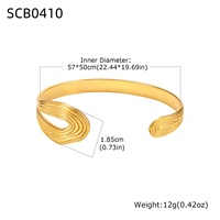 Bracelet jonc ouvert texturé en acier inoxydable plaqué or 18 carats de style minimaliste pour femme
