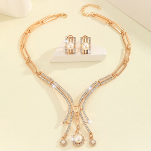 Ensemble collier et boucles d'oreilles en perles et diamants, créatif et haut de gamme, pour la mode transfrontalière OEM - Product Image 3