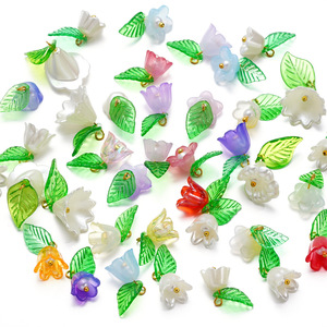 Pendentif en acrylique fleur et feuille, accessoires de bijoux DIY, 8 couleurs, style nature, chaîne de téléphone portable, décorations de sac - Product Image 1