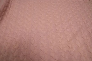 Suministro al por Mayor de Tela Acolchada de Algodón y Poliéster Jacquard, Transpirable, Ligera, Suave y Cálida para Prendas de Vestir - Product Image 2