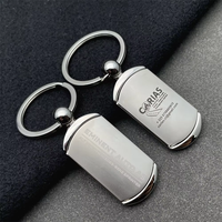 Porte-clés rectangulaires élégants plaqués argent, finition premium, idéaux pour les cadeaux d'entreprise, les offres promotionnelles et les logos personnalisés