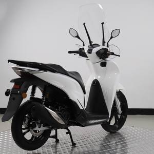 <span class=keywords><strong>Scooter</strong></span> à Essence <span class=keywords><strong>50cc</strong></span> Certifié CE & E-mark avec Moteur Refroidi par Eau Capacité de Charge 150kg pour Trajets Urbains - Product Image 4