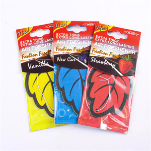 Deodorante per Auto Profumato in Carta con Diversi Design, Prodotto a Guangdong, Lunga Durata, Elimina gli Odori - Product Image 1