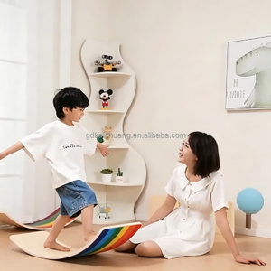 Tavola di Equilibrio Curva per Bambini, Giocattolo per Allenamento Sensoriale e Sviluppo della Coordinazione Fisica - Product Image 2