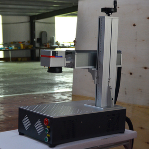 20W 30W 50W 100W Máquina de marcado láser de fibra de escritorio portátil Máquina de marcado láser para cobre inoxidable - Product Image 6