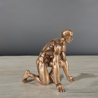 Sculpture en résine polie par miroir de décoration de table pour hôtel intérieur objets de décoration élégants