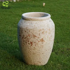 Wholesale Custom Vintage Textured Round Terracotta Pottery Jar Antique Beige Vase Home Decorative Flower Vases With Handles