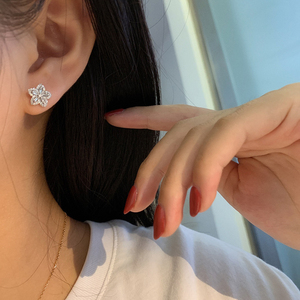 Aazuo Pendientes de oro blanco macizo de 18 quilates con diamantes naturales reales de 0,40 quilates, pendientes con forma de flor de hadas, regalo de compromiso para mujer, regalo de amor verdadero Au750 - Product Image 6