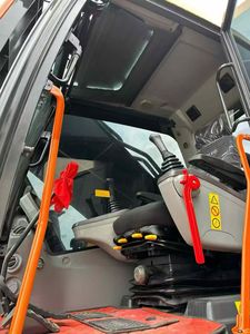 Volvo EC480 Used 47.9 Ton Crawler Excavator with Deutz Engine and Pump 2024 <b>Model</b> Excellent Condition - Product Image 4