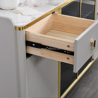 Bufet Kabinet Meja Samping Mewah dari Batu dengan Kayu Solid Modern, Strip Samping Emas Mengkilap, Ruang Penyimpanan Multi, Meja Konsol untuk Ruang Makan