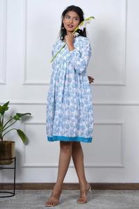 Versátil vestido de algodón de manga larga Handblock estampado tejido ideal para viajes clima de transición capas venta India - Product Image 4