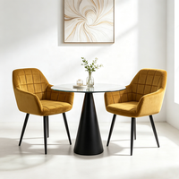 Fauteuil moderne en velours capitonné avec pieds en métal noir pour la maison, l'appartement et l'hôtel