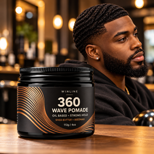 โพเมดจัดแต่งทรงผม 360 Wave สำหรับผู้ชาย สูตรน้ำมัน ยึดเกาะแข็งแรง ผสมเชียบัตเตอร์และขี้ผึ้ง สำหรับลอนผมลึก ขนาด 113 กรัม 4 ออนซ์ บรรจุในกระปุก (OEM Private Label) - Product Image 1