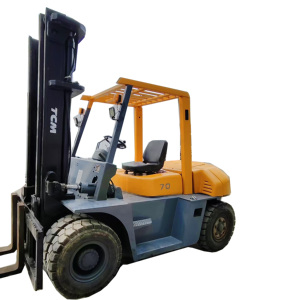 Chariot élévateur d'origine japonais TCM FD70 à vendre avec moteur fiable chariot élévateur diesel d'occasion avec pièces de rechange - Product Image 1