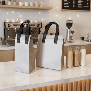 Wholesale Eco-Friendly Recyclable Non-Woven Thermal Insulated Cooler Bag Custom Printing Waterproof Foldable Picnic - Product Image 1