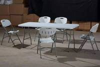 Table de banquet carrée pliable en HDPE blanc simple, tables pliantes économiques pour mariages et fêtes, faible MOQ