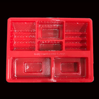 Plateau d'insertion en PET rouge pour boîte cadeau de biscuits, avec sections individuelles, pour un emballage facile et un attrait esthétique en magasin (vente en gros)