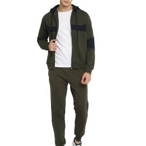 Ensemble décontracté d'été pour homme : survêtement deux pièces (hoodie et short) 100 % coton, grandes tailles, couleur unie, avec logo personnalisé sérigraphié - Product Image 2