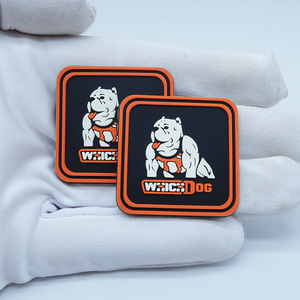 Custom 3D convesso PVC gomma etichetta di moda Design cucito-On goffratura in Silicone privato Patch per abbigliamento serigrafia capi - Product Image 4
