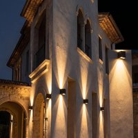 Lampe murale extérieure personnalisée OEM ODM IP65 étanche en aluminium et verre LED E27 220V, design moderne pour villa, hôtel, usage commercial, garantie 2 ans
