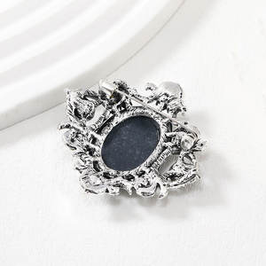 Spilla da donna di lusso in stile Vintage ragazza di fascia alta nello specchio - Product Image 2