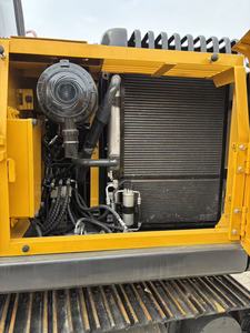 Mini-bulldozer sur chenilles hydraulique Volvo EC140 d'occasion, 13,2 tonnes, excavatrice d'occasion en vente - Product Image 4