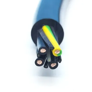 Cable de alimentación subacuático PUR de 4 núcleos altamente flexible con conector hermético