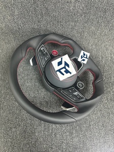 พวงมาลัยคาร์บอนไฟเบอร์ R8สำหรับ <span class=keywords><strong>Audi</strong></span> <span class=keywords><strong>RS</strong></span> A3 A4L A5 A6L A7 <span class=keywords><strong>Q2</strong></span> Q3 S4 S5 S7รุ่น8V B8 C7ปรับแต่งได้ตามสั่ง - Product Image 6
