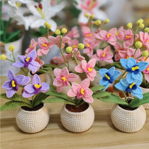 Fleurs artificielles en pot <span class=keywords><strong>d</strong></span>'orchidée tricotées à la main, mignonnes et abordables, avec design de pot souriant au crochet personnalisé pour la <span class=keywords><strong>d</strong></span>écoration intérieure et les cadeaux de fêtes - Product Image 4