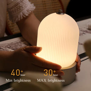 Lámpara de Mesa Recargable Aisilan Serie Austri con Asa, Lámpara de Escritorio Portátil con Atenuación Táctil Inteligente - Product Image 5