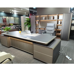 3.2m chiều dài lớn văn phòng điều hành CEO giám đốc cabin bảng với <span class=keywords><strong>2</strong></span> bên ngăn kéo cao cấp L hình dạng góc bàn văn phòng với ánh sáng - Product Image 3