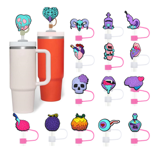 Venta al por mayor fantasma personalizado 8mm paja Cove reutilizable Halloween Navidad dibujos animados silicona paja Toppers - Product Image 1