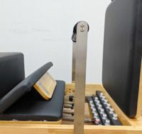 Reformer Pilates avec demi-tournebroche en chêne, Reformer Pilates avec tour, Reformer Pilates classique de haute qualité avec demi-tournebroche
