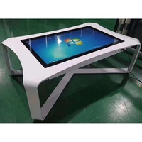 Tableau intelligent interactif vidéo HD avec écran tactile Affichage de signalisation numérique pour une utilisation en intérieur Table basse intelligente