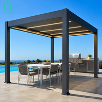 Système bioclimatique de pergola en aluminium motorisée résistante au vent avec toit ouvrant et fermeture par télécommande
