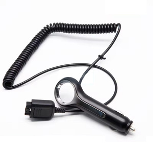 Adaptateur d'alimentation pour véhicule NNTN8040 avec connecteur série MTP3000 MT3100 MTP3150 MTP3250 MTP3550 et MTP4000 - Product Image 1